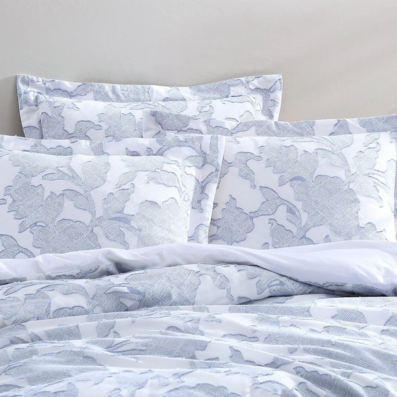 Levtex Home Sloane Duvet Set California King / King Shams - Picture 2 of 6